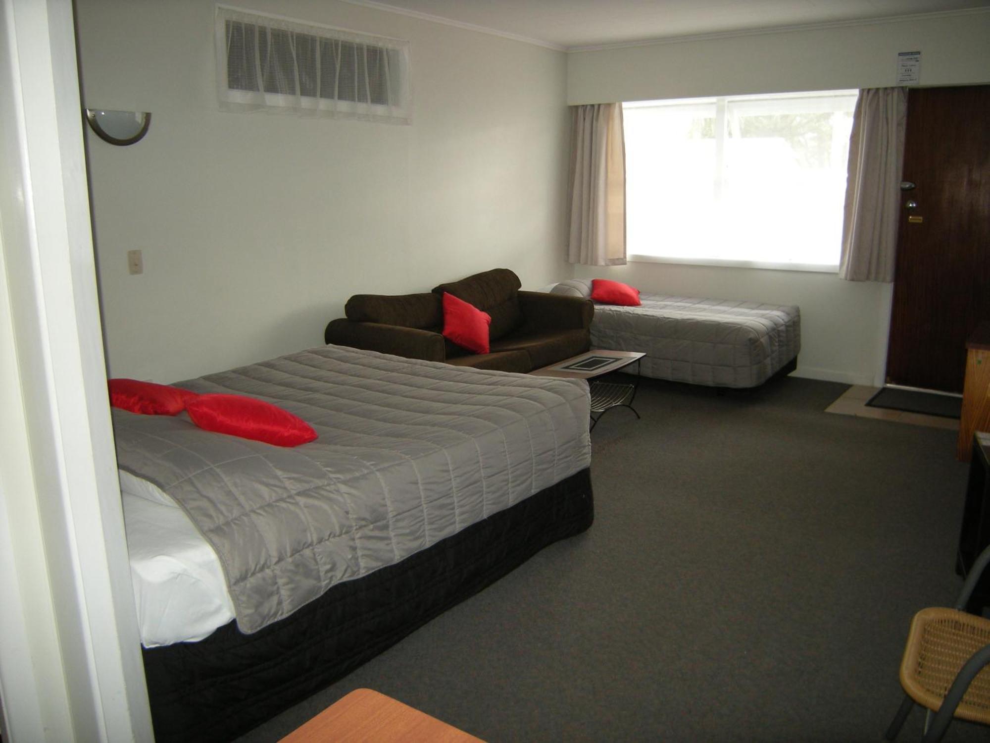 Kauri Motel 3*